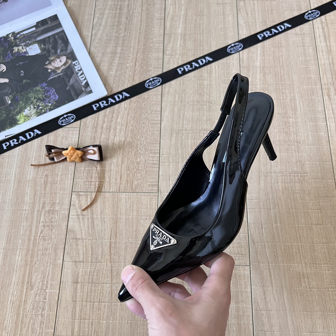 Prada 最新ランウェイモデルハイヒール 02zm 95759