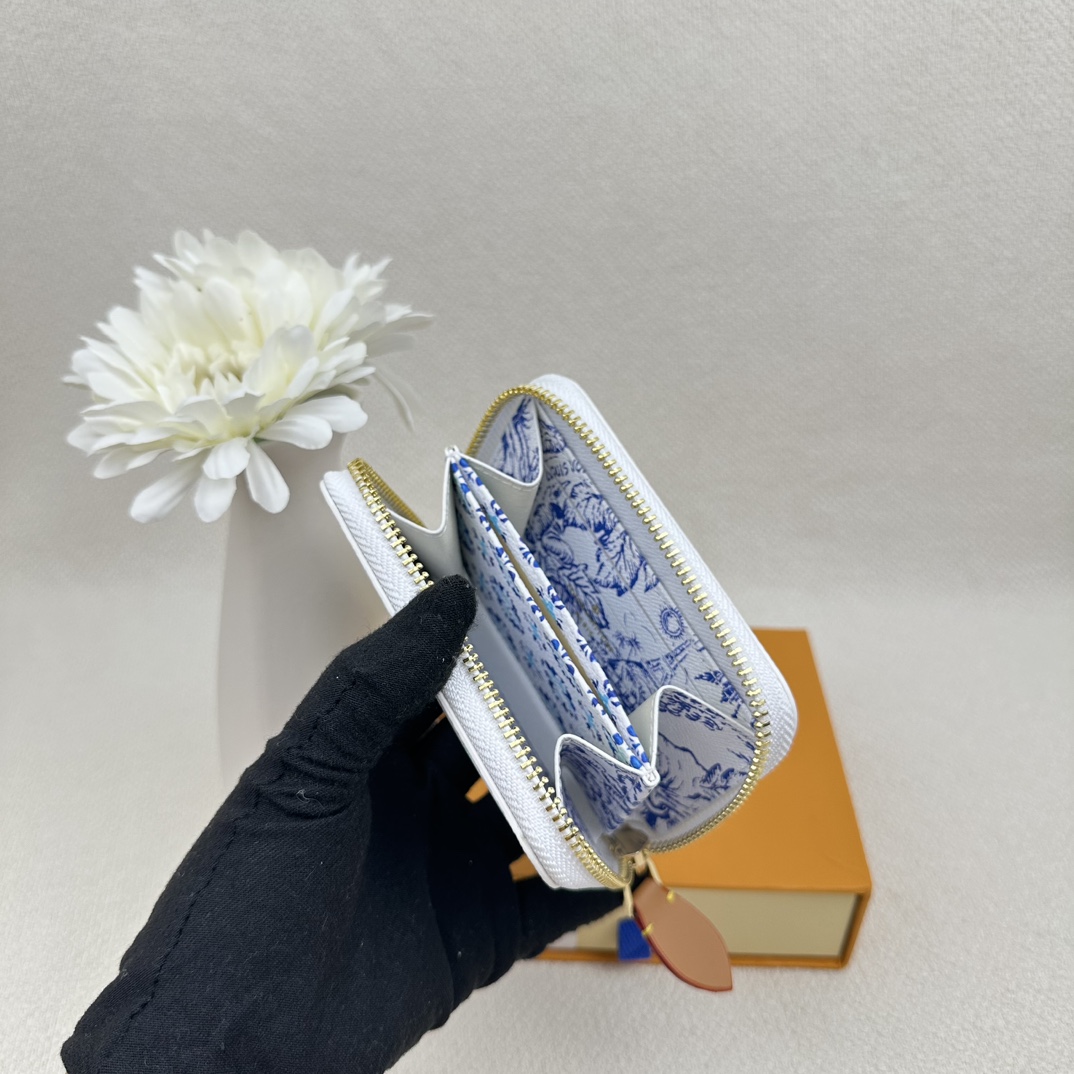 LV Louis Vuitton 新作財布です 56 zm 95520