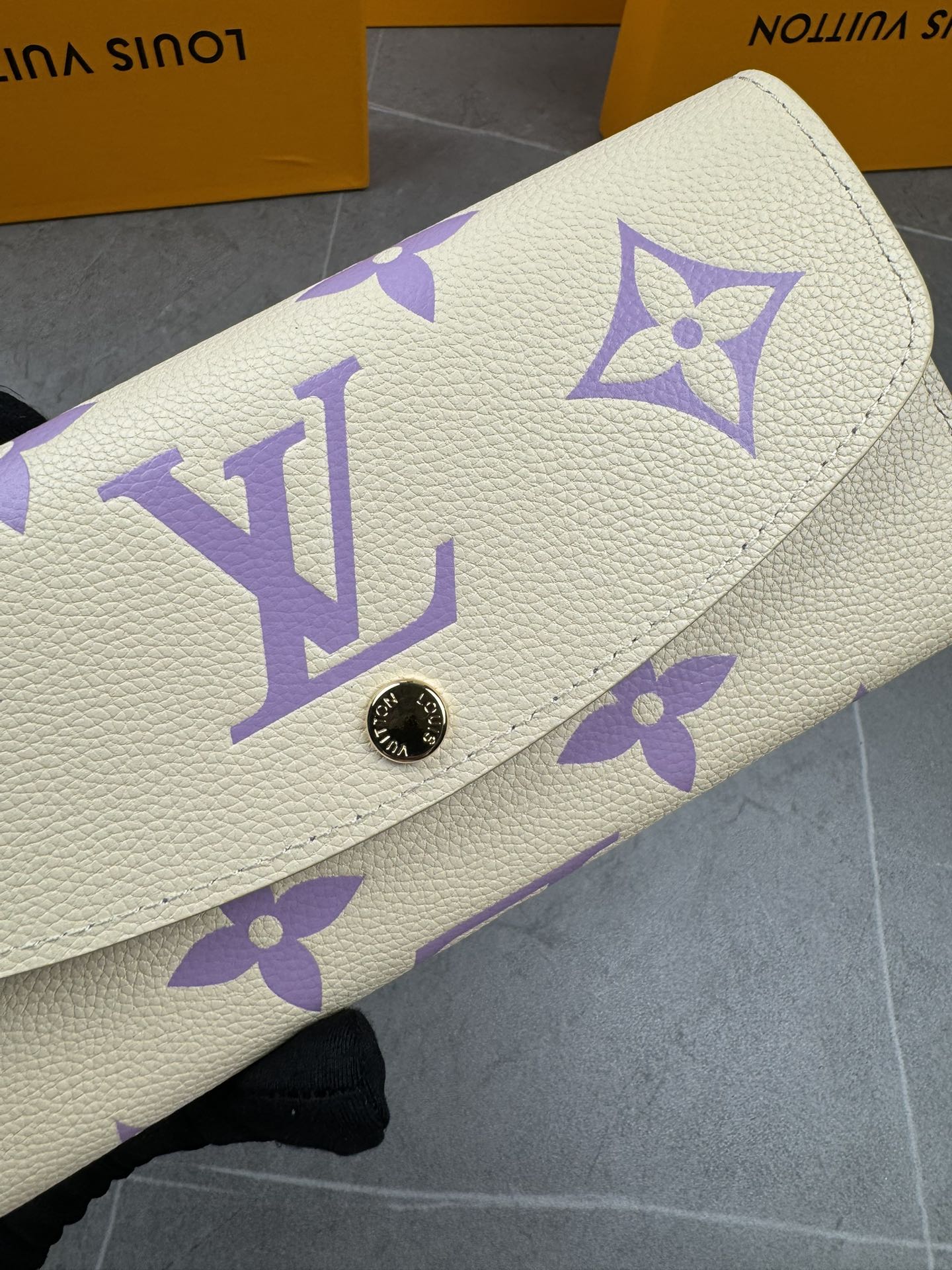 LV Louis Vuitton 新作財布です 6 zm 95518