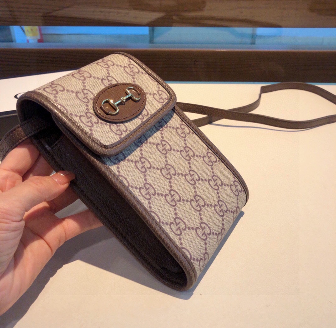 Luxury iphone スマホケース ケース ショルダー Gucciの人気アイテム 送料無料