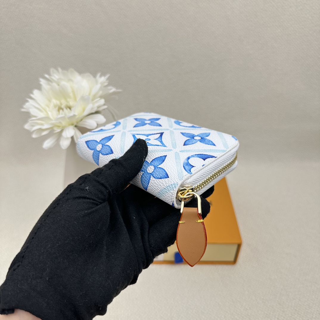 LV Louis Vuitton 新作財布です 56 zm 95520
