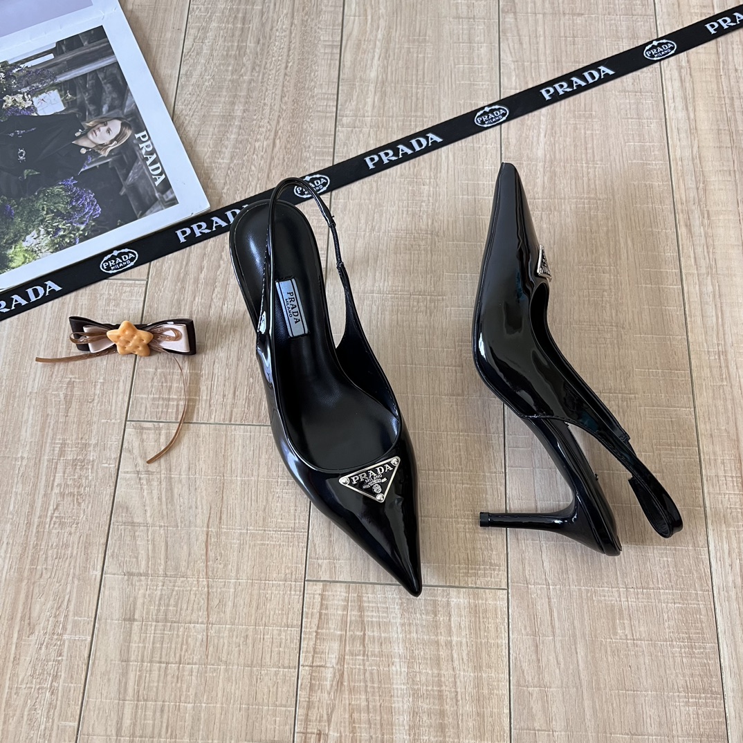 Prada 最新ランウェイモデルハイヒール 02zm 95759