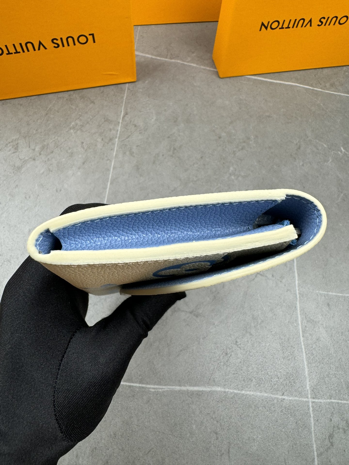 LV Louis Vuitton 新作財布です 5 zm 955186