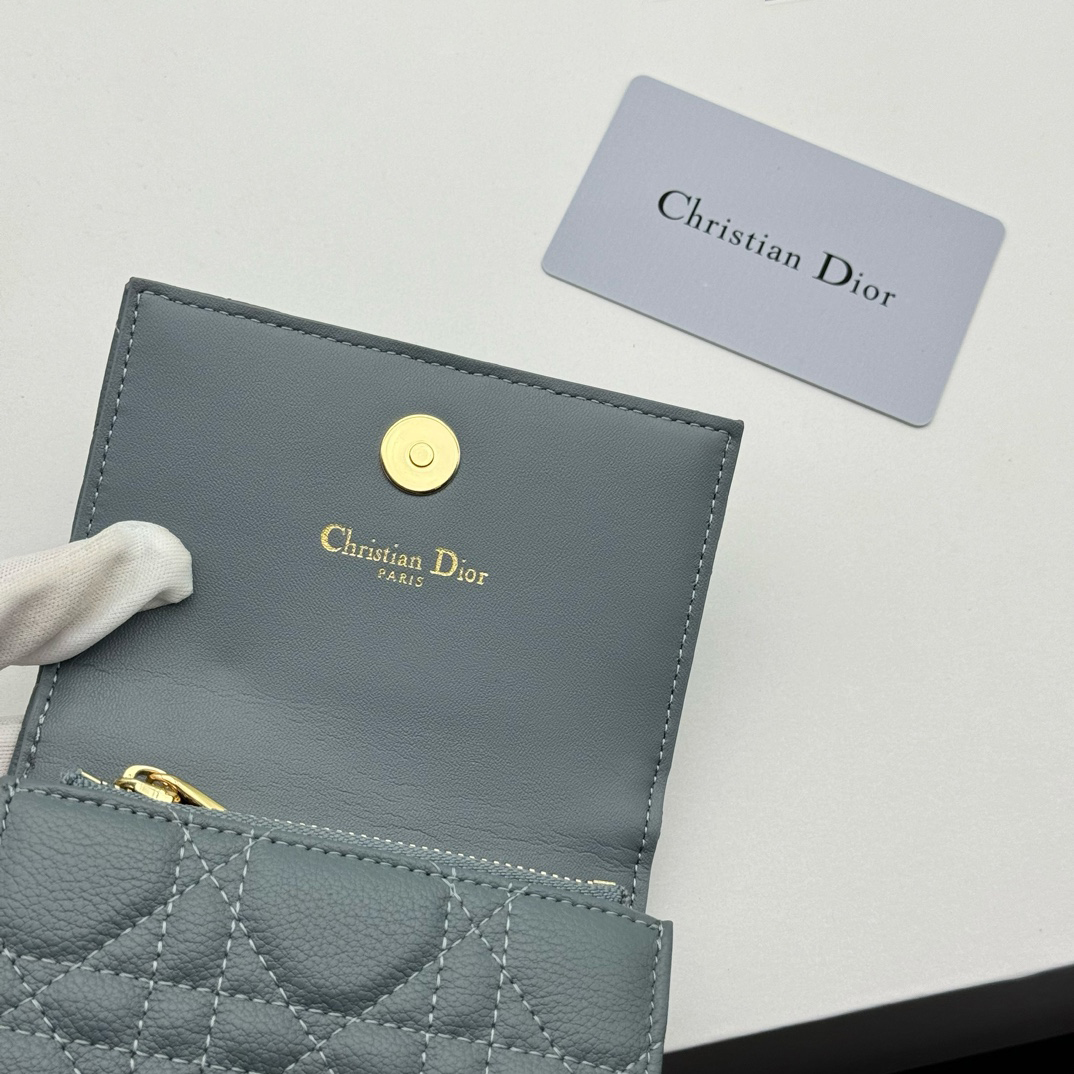 Dior 羊の皮の財布 5 zm 94920
