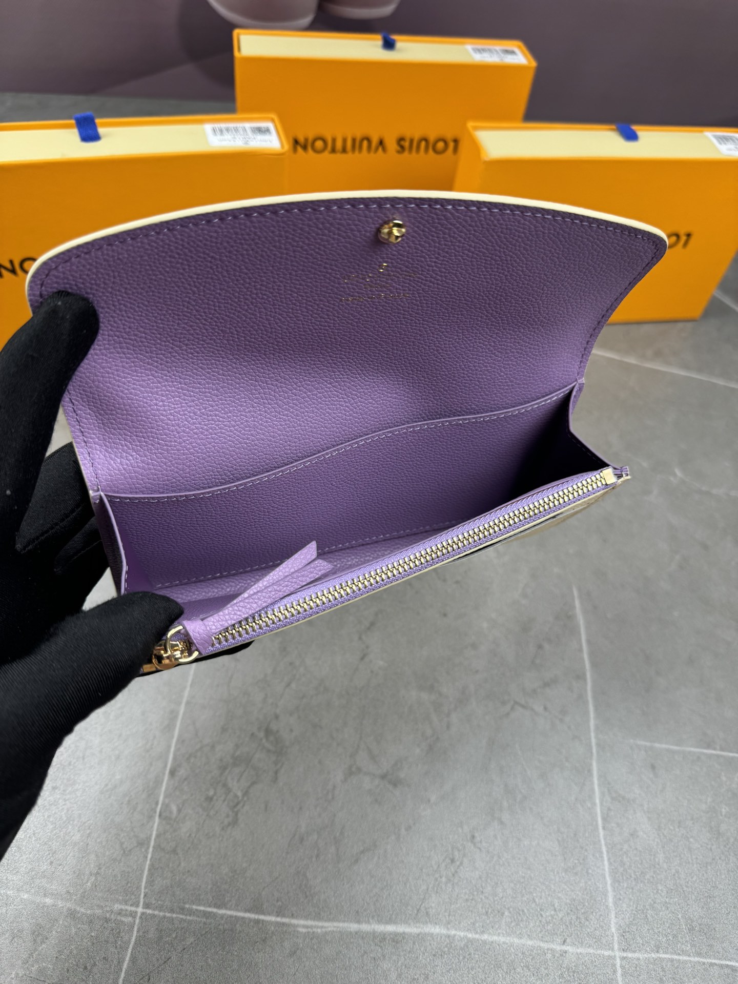 LV Louis Vuitton 新作財布です 6 zm 95518