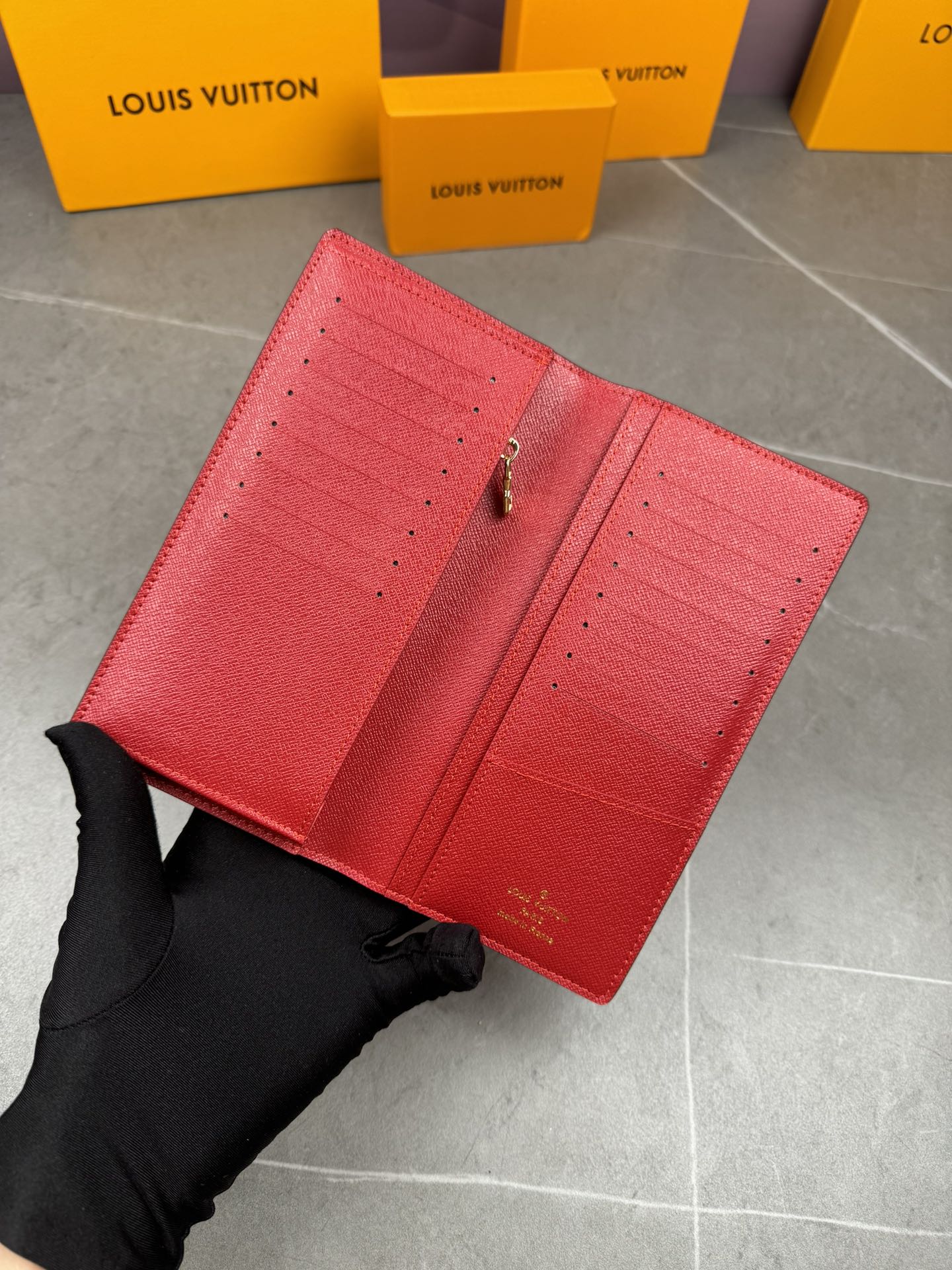 LV Louis Vuitton 新作財布です 43 zm 95522