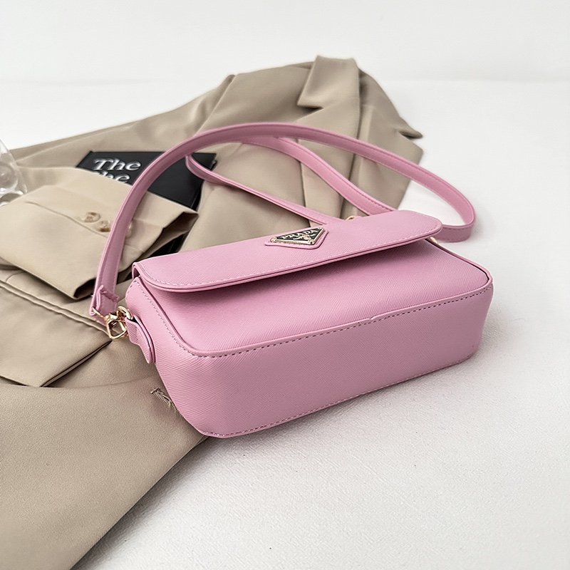 Prada パッケージ zm