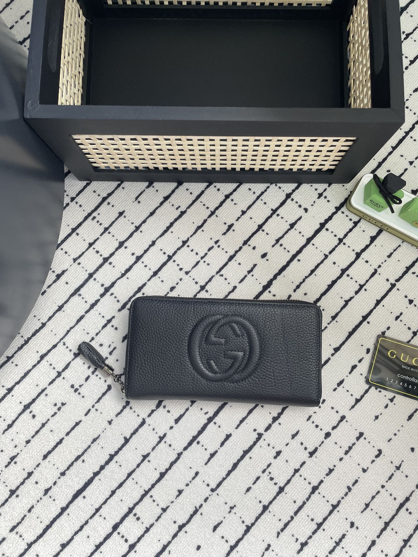 GUCCI 新作財布です 4 zm 95519