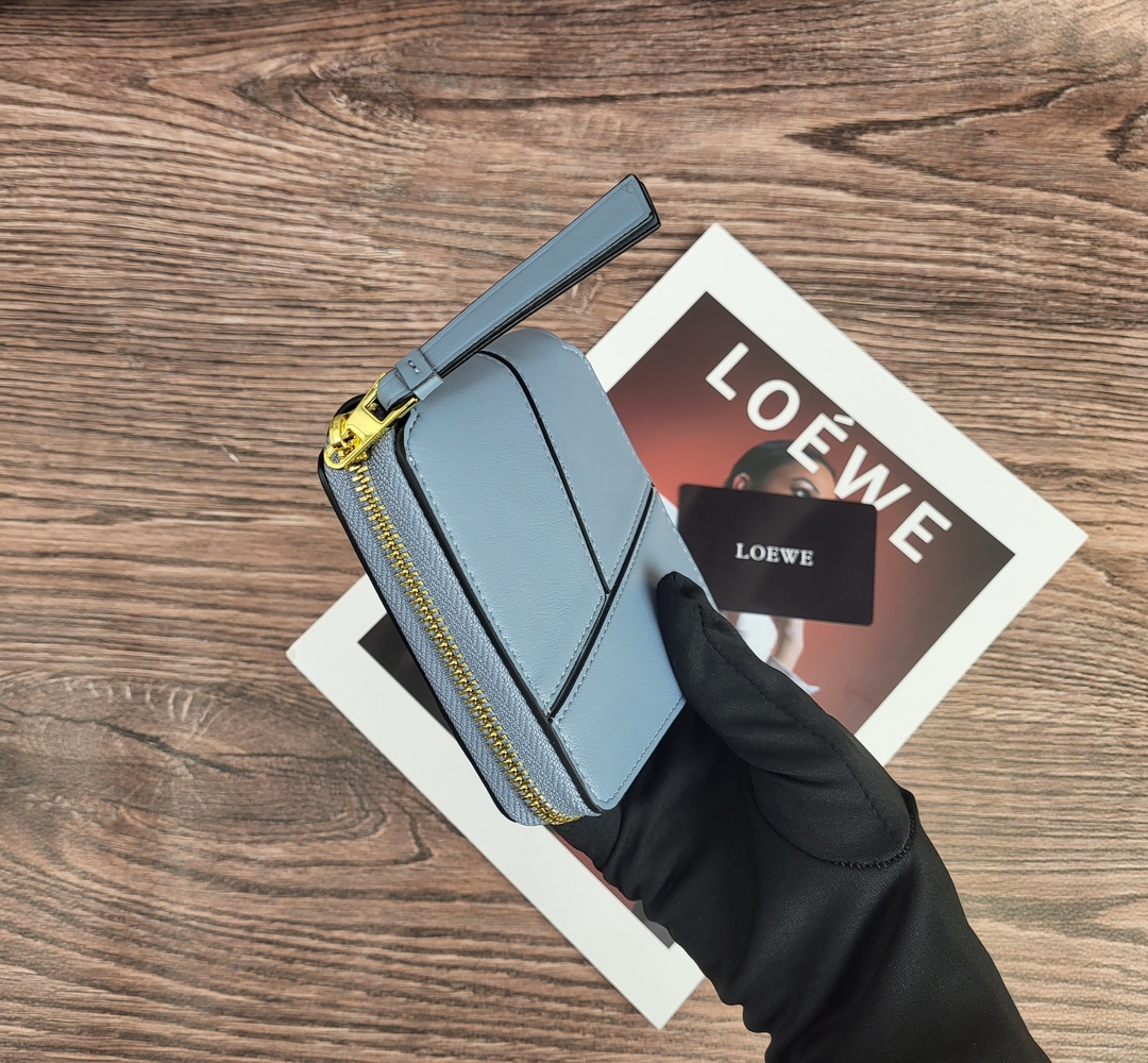 LOEWE 財布 2 zm 94920