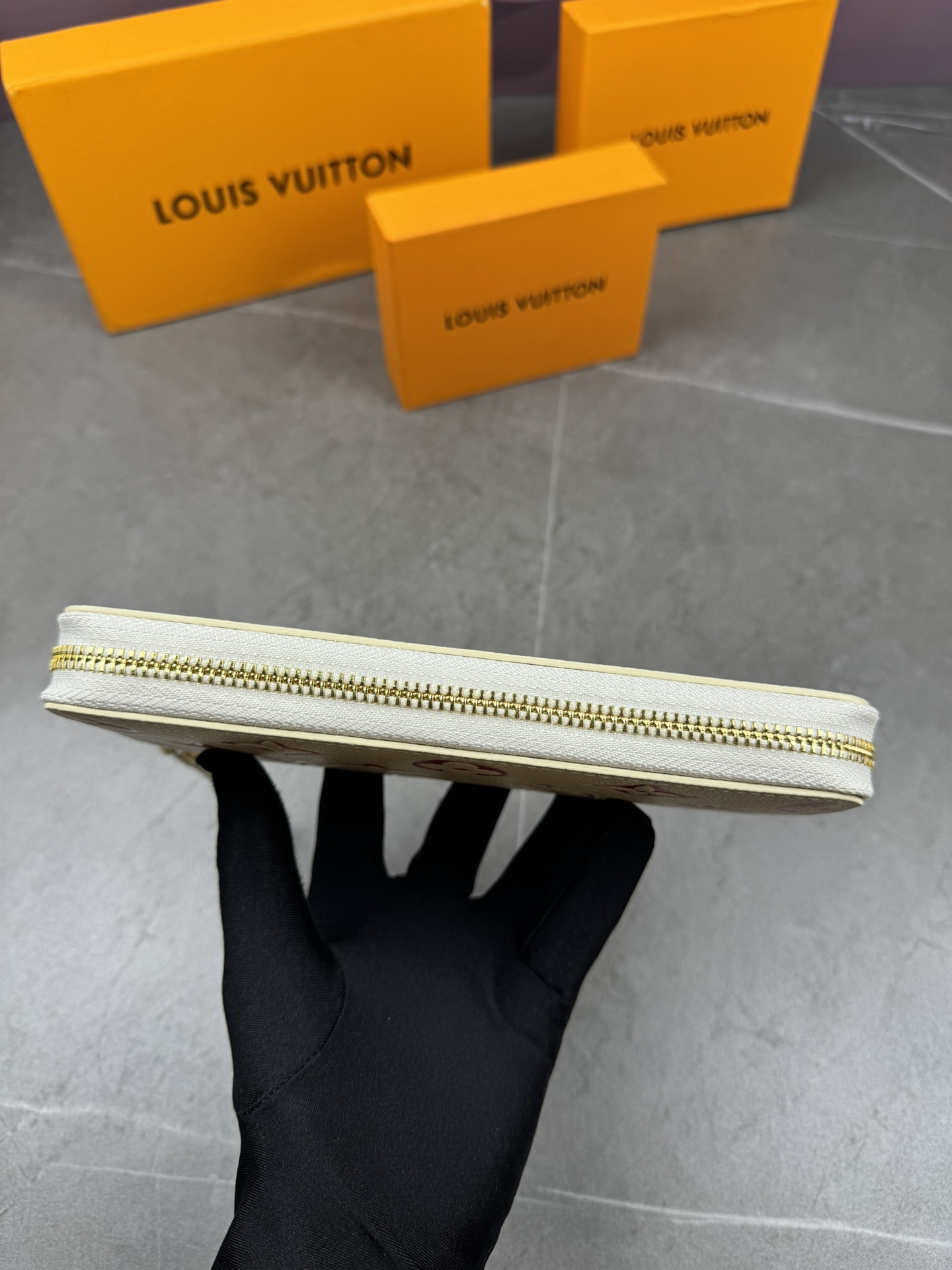 LV Louis Vuitton 新作財布です 3 zm 95518