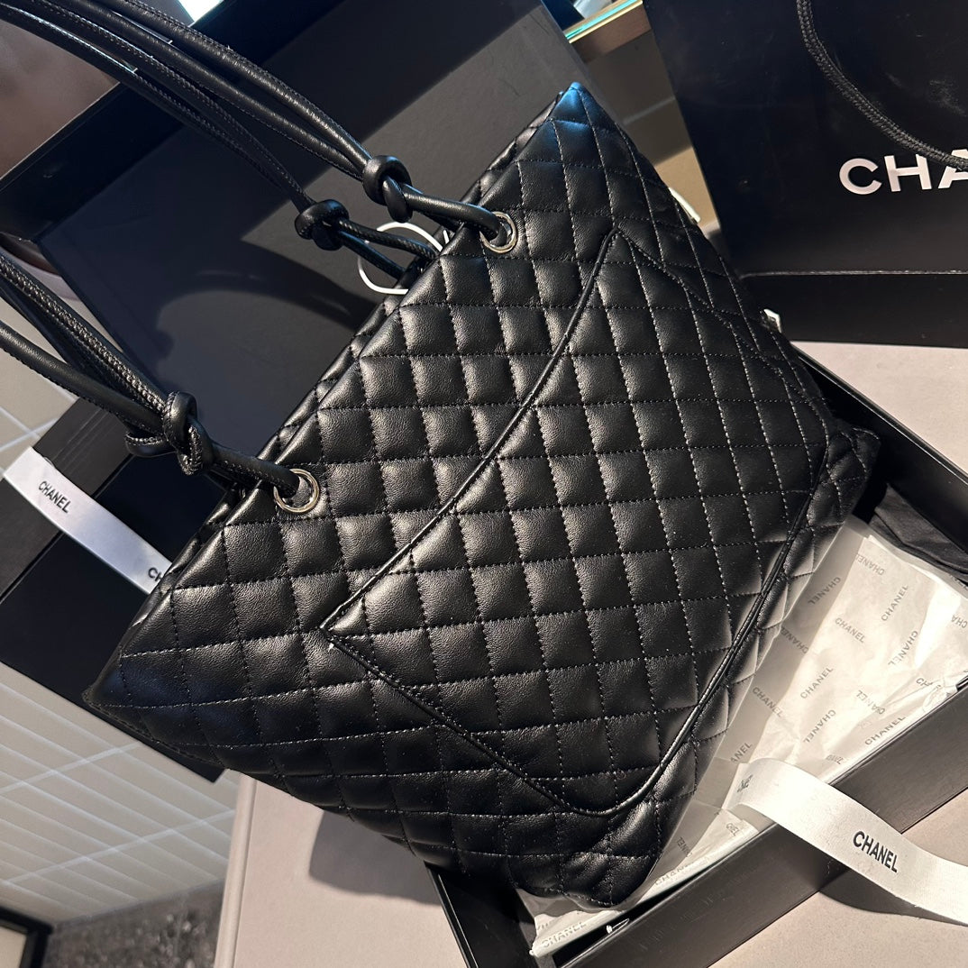【トレンドのバイカラー?】CHANEL シャネル ショルダーバッグ