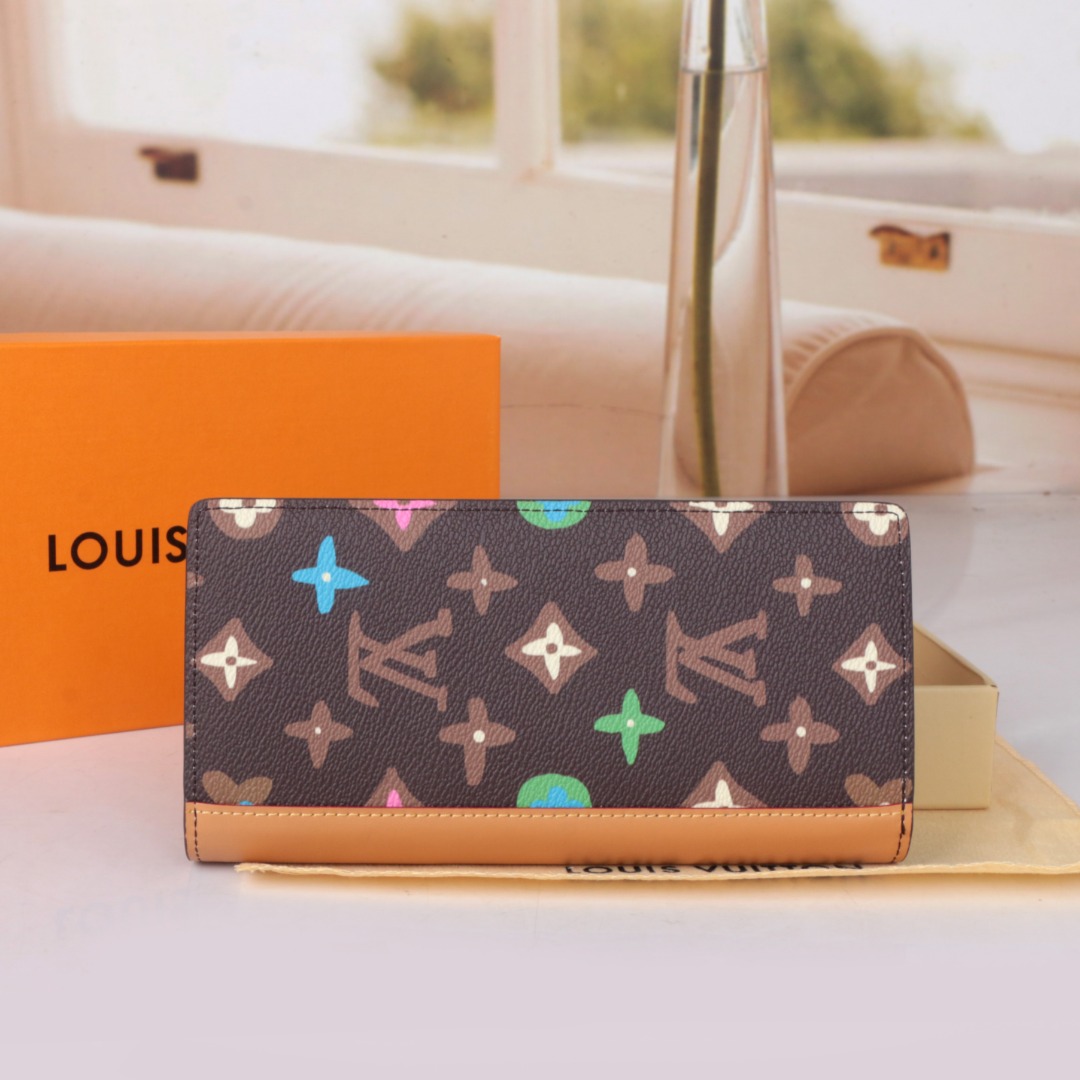 LV Louis Vuitton 新作財布です 33 zm 95521