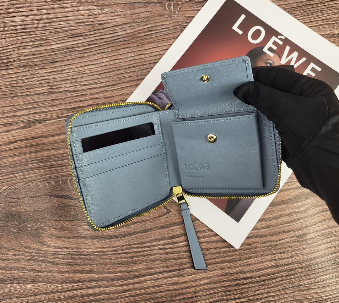 LOEWE 財布 2 zm 94920