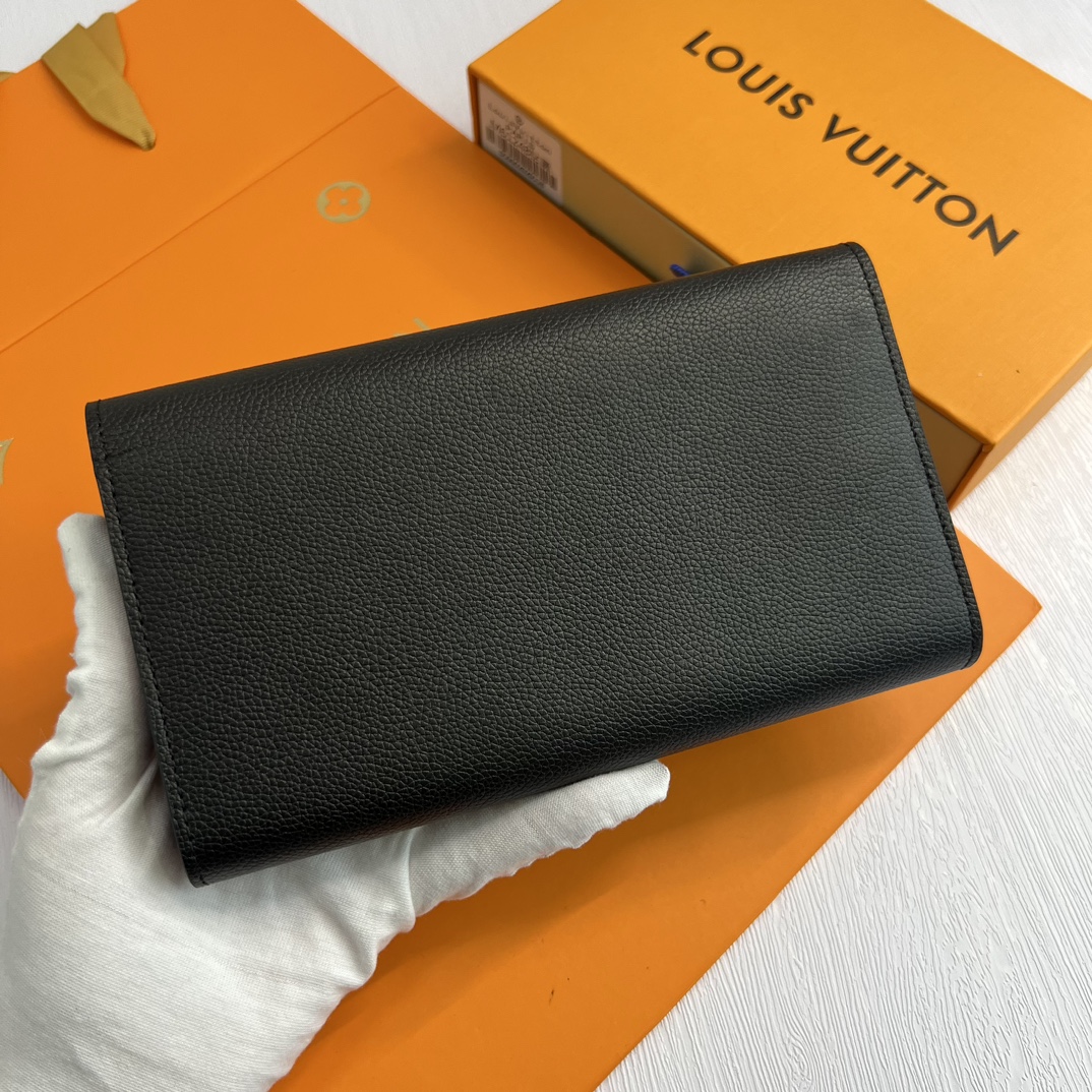 LV Louis Vuitton 新作財布です 11 zm 95518