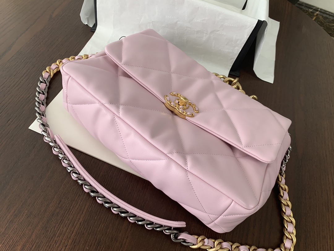 Chanel 19 medium 1161