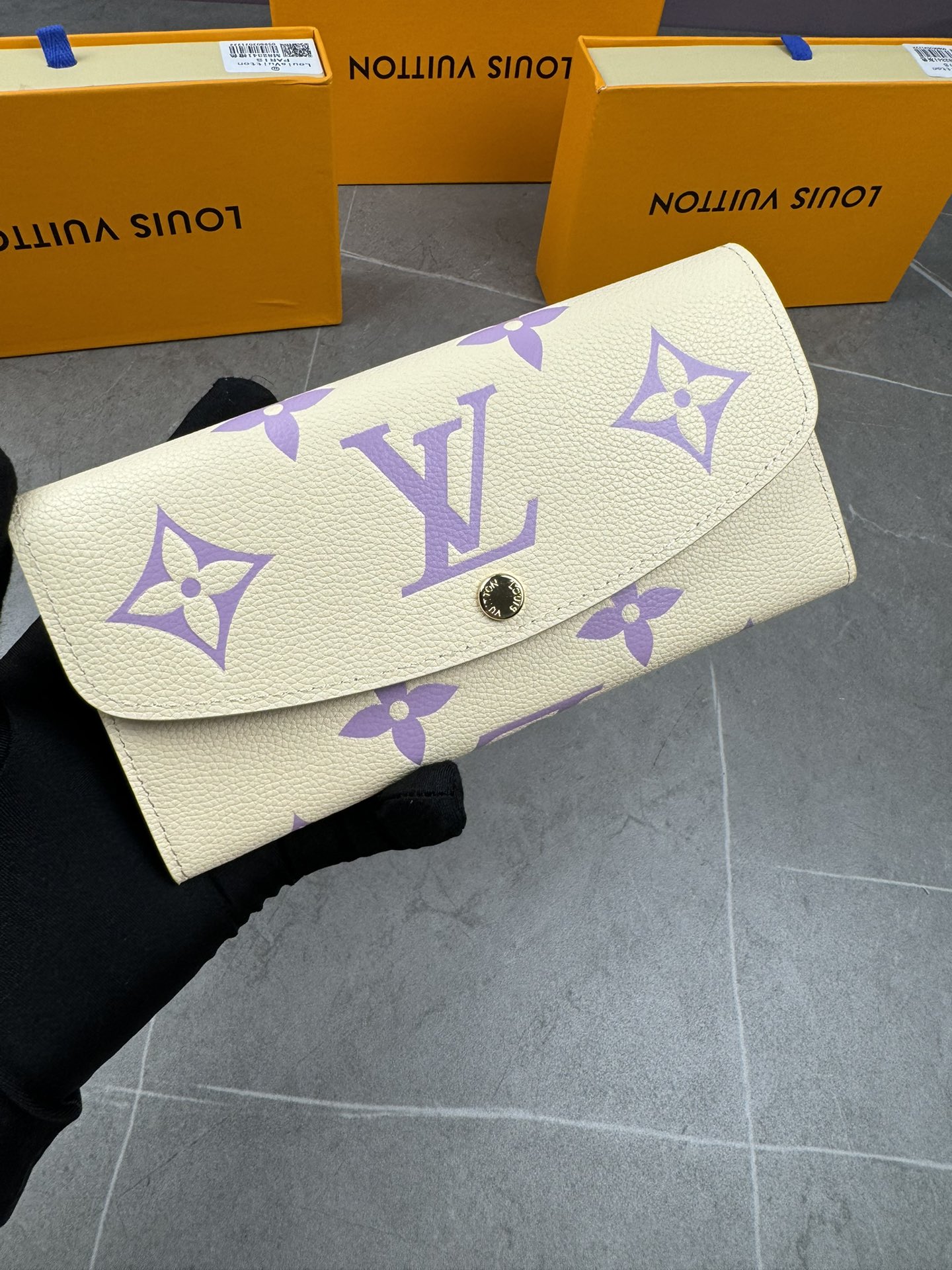 LV Louis Vuitton 新作財布です 6 zm 95518
