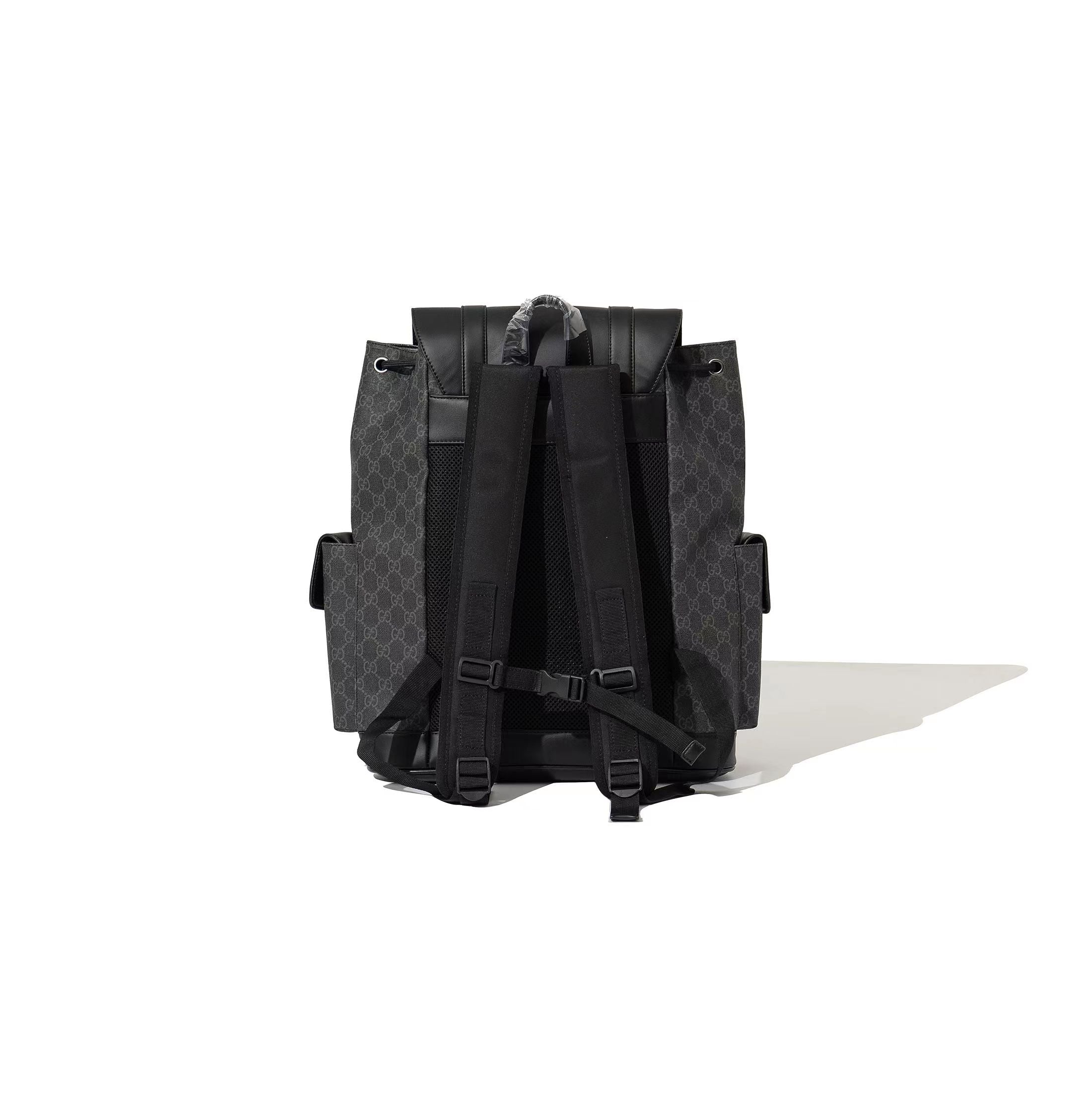 GUCCI メッセンジャーバッグ