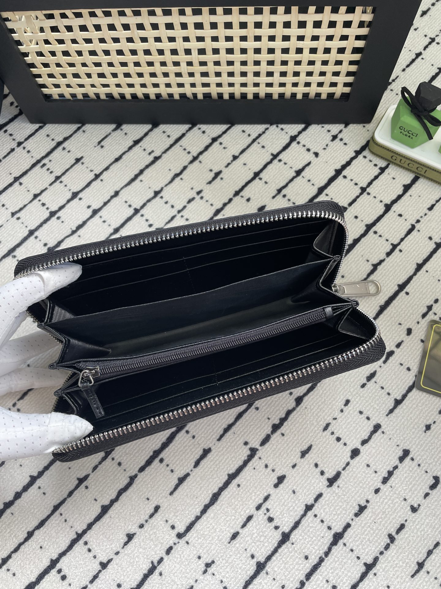GUCCI 新作財布です 9 zm 95519