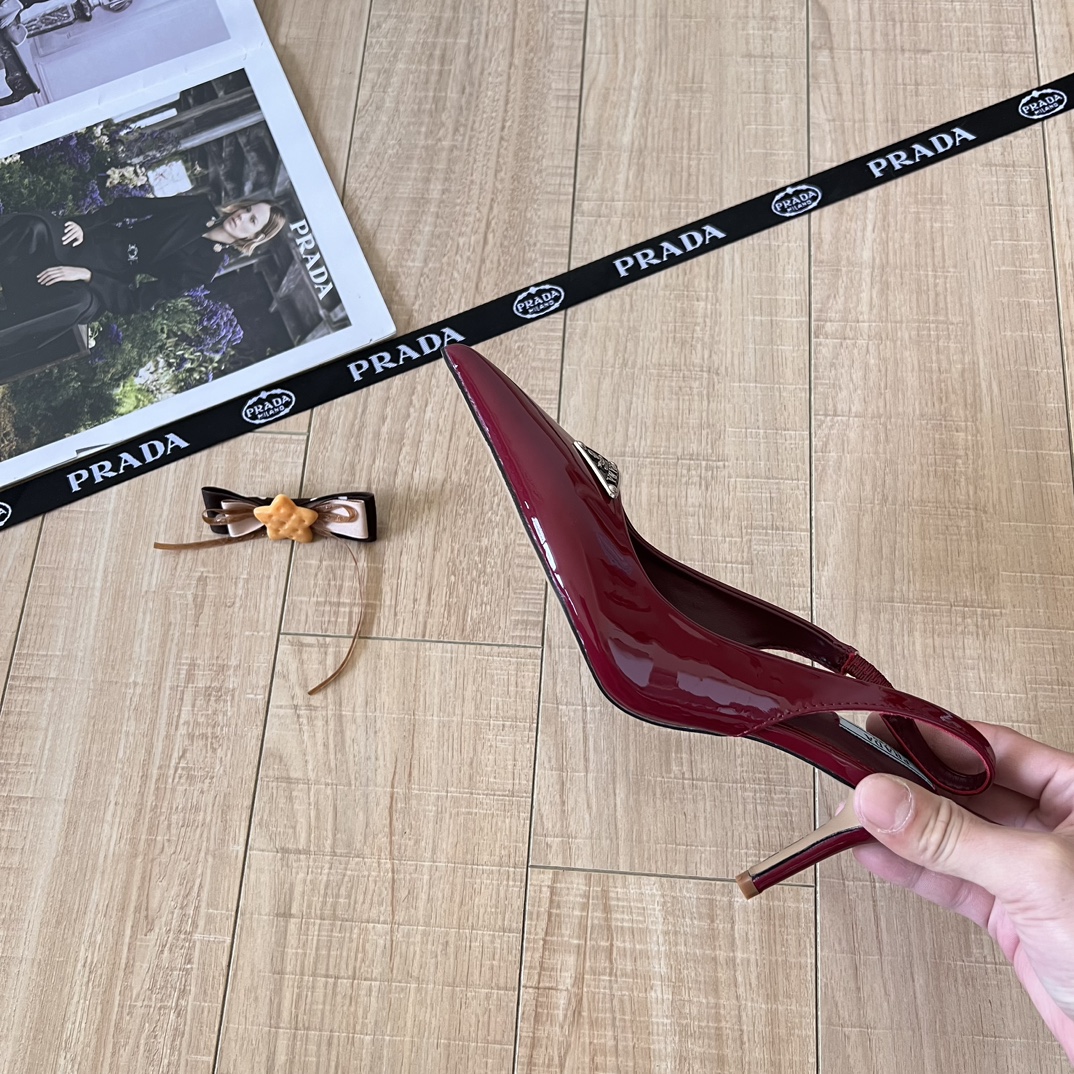 Prada 最新ランウェイモデルハイヒール 04zm 95759