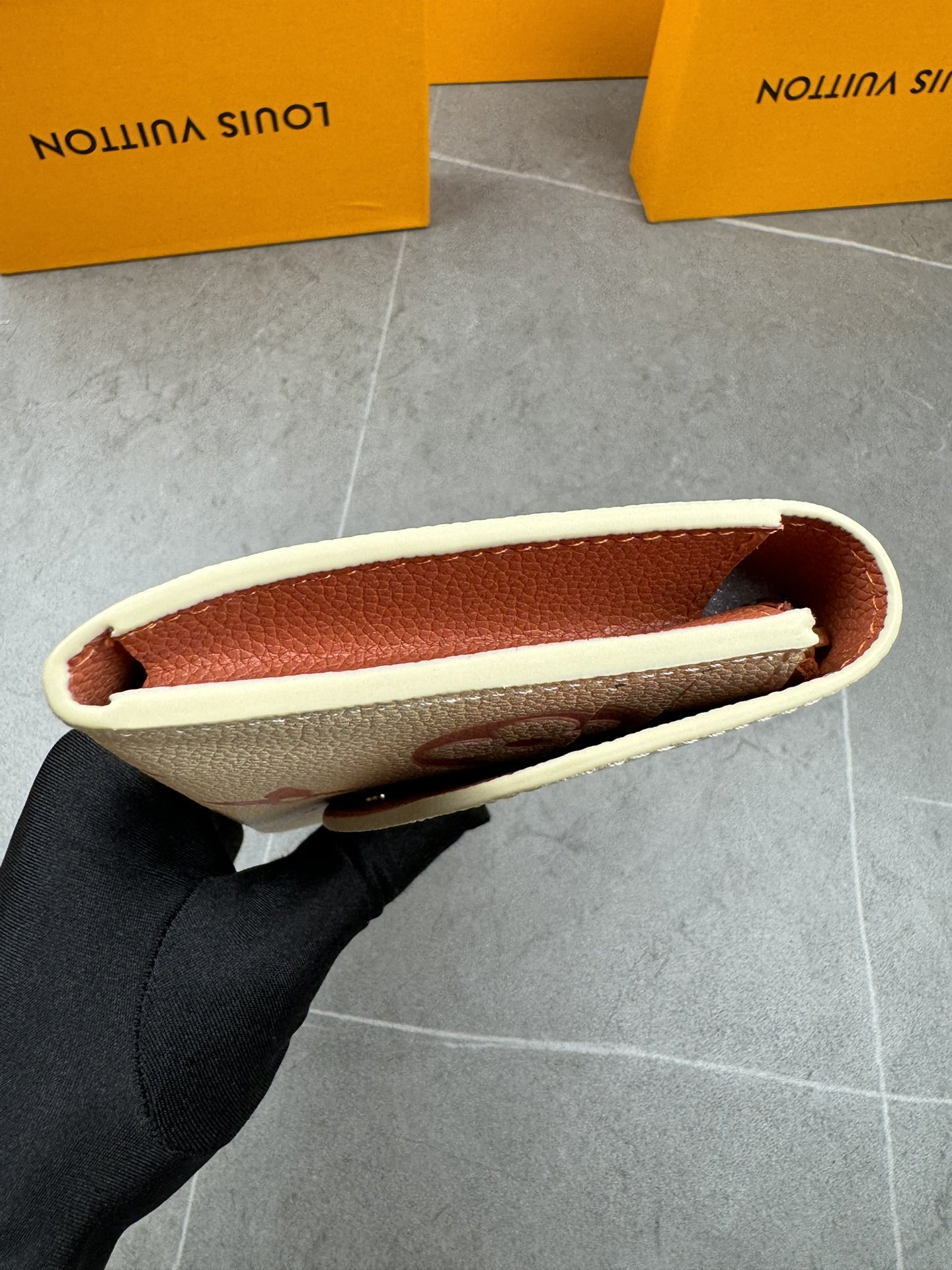 LV Louis Vuitton 新作財布です 4 zm 95518