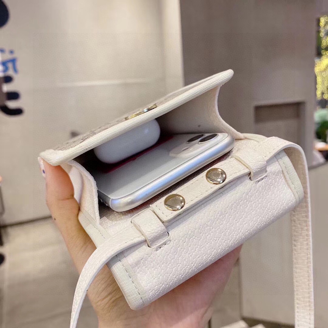Luxury iphone スマホケース ケース ショルダー Gucciの人気アイテム 送料無料