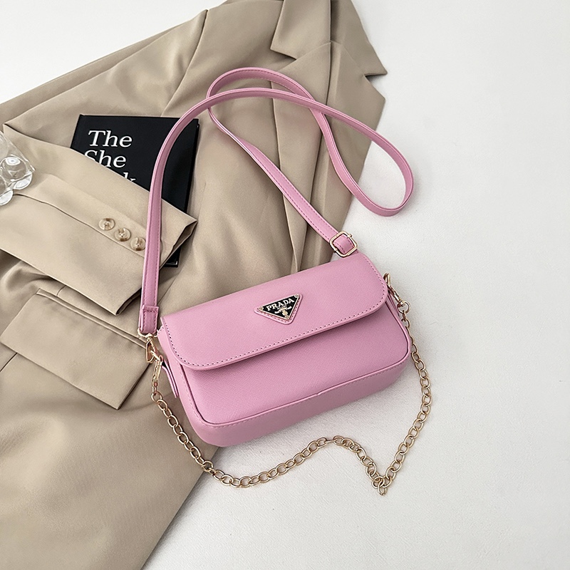 Prada パッケージ zm