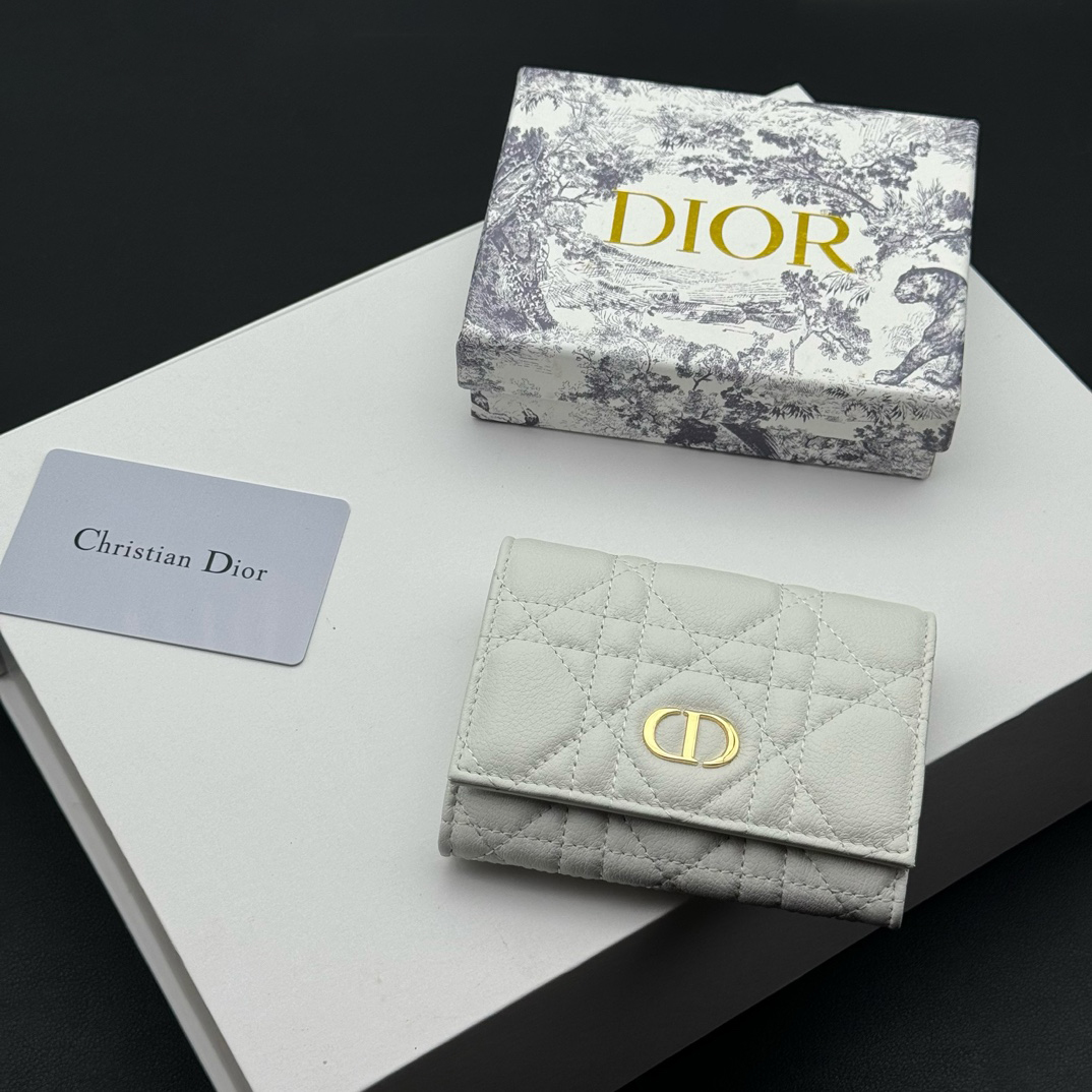 Dior 羊の皮の財布 2 zm 94920
