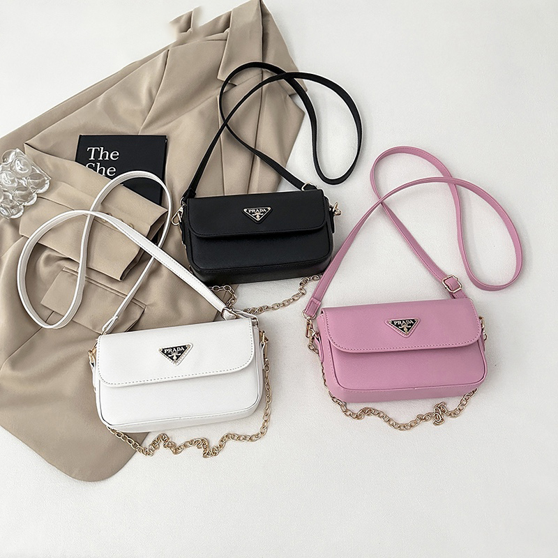 Prada パッケージ zm