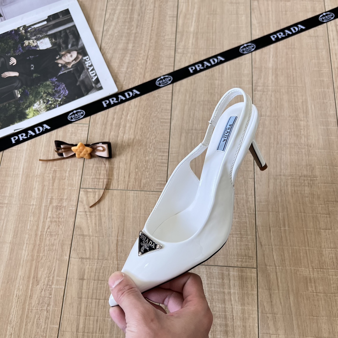 Prada 最新ランウェイモデルハイヒール 01zm 95759