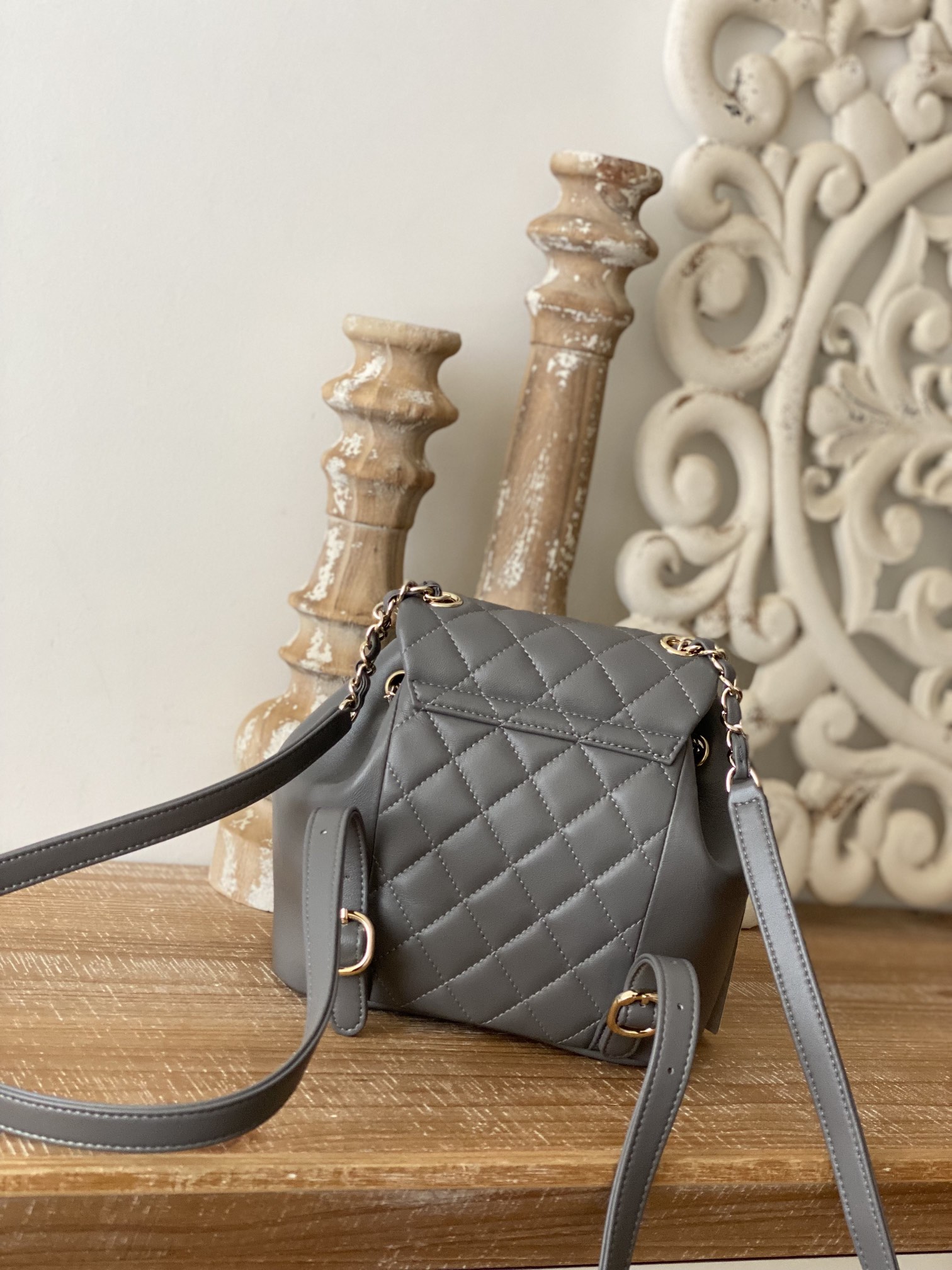 CHANEL 2022 DUMA 2908