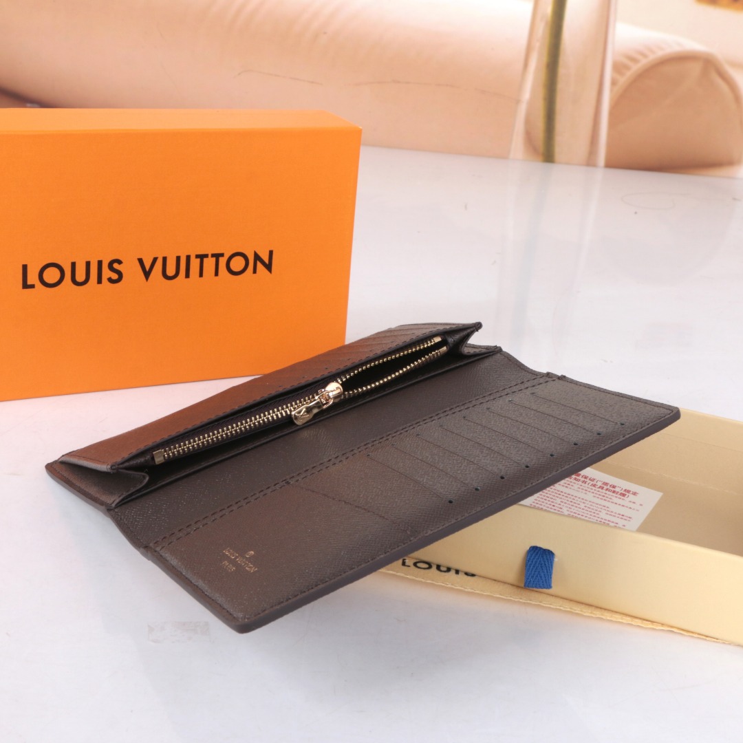 LV Louis Vuitton 新作財布です 33 zm 95521