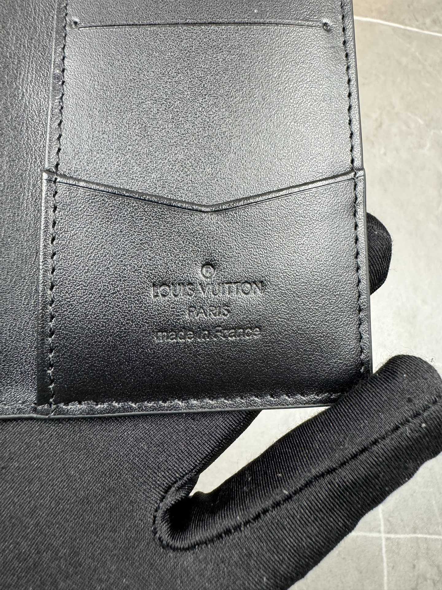 LV Louis Vuitton 新作財布です 24 zm 95521