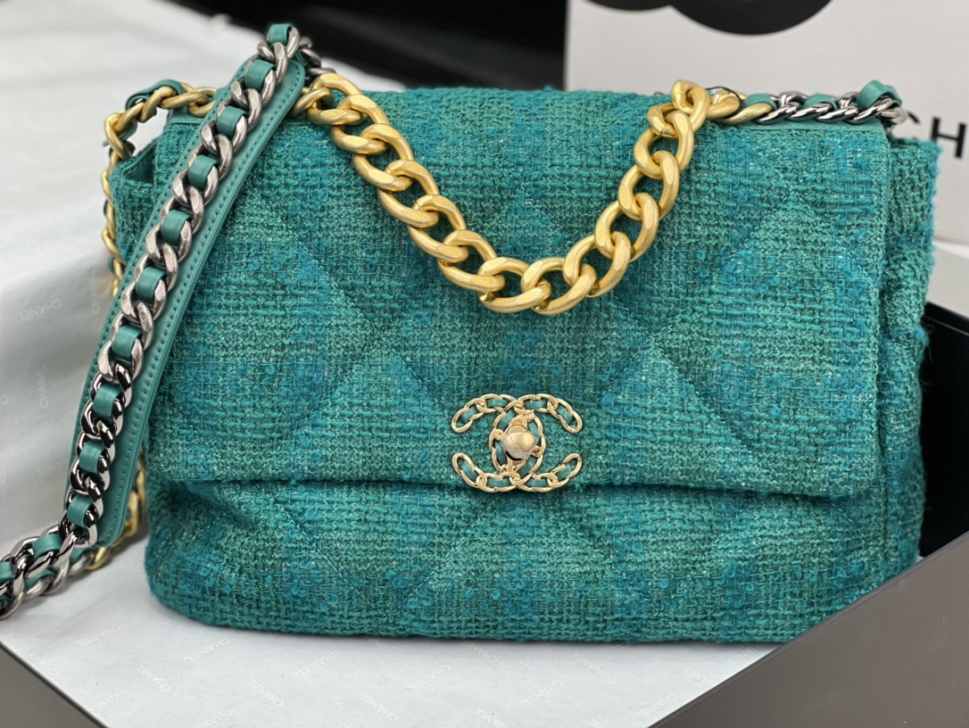 CHANEL 19 LARGE HANDBAG AS1161
