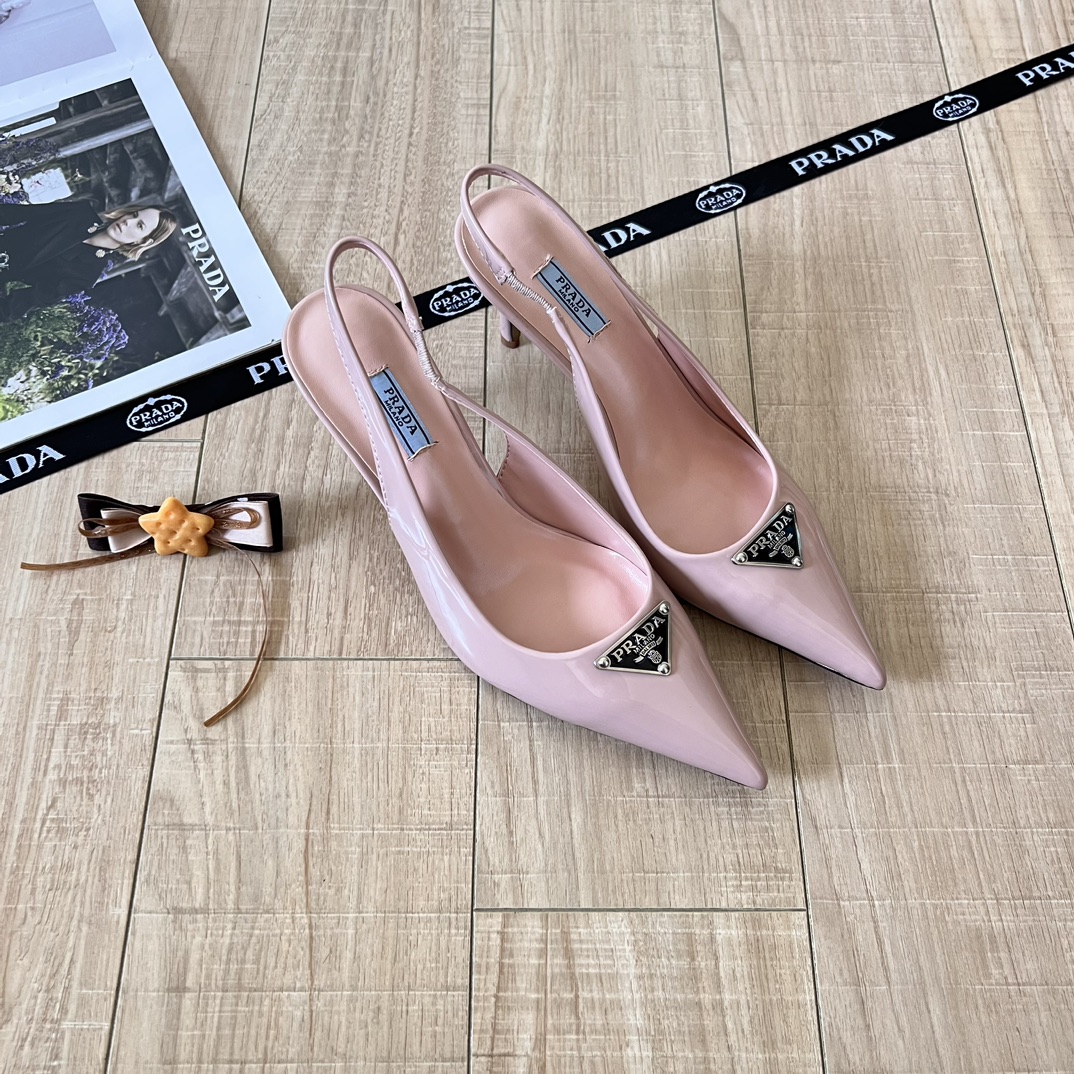 Prada 最新ランウェイモデルハイヒール 03zm 95759
