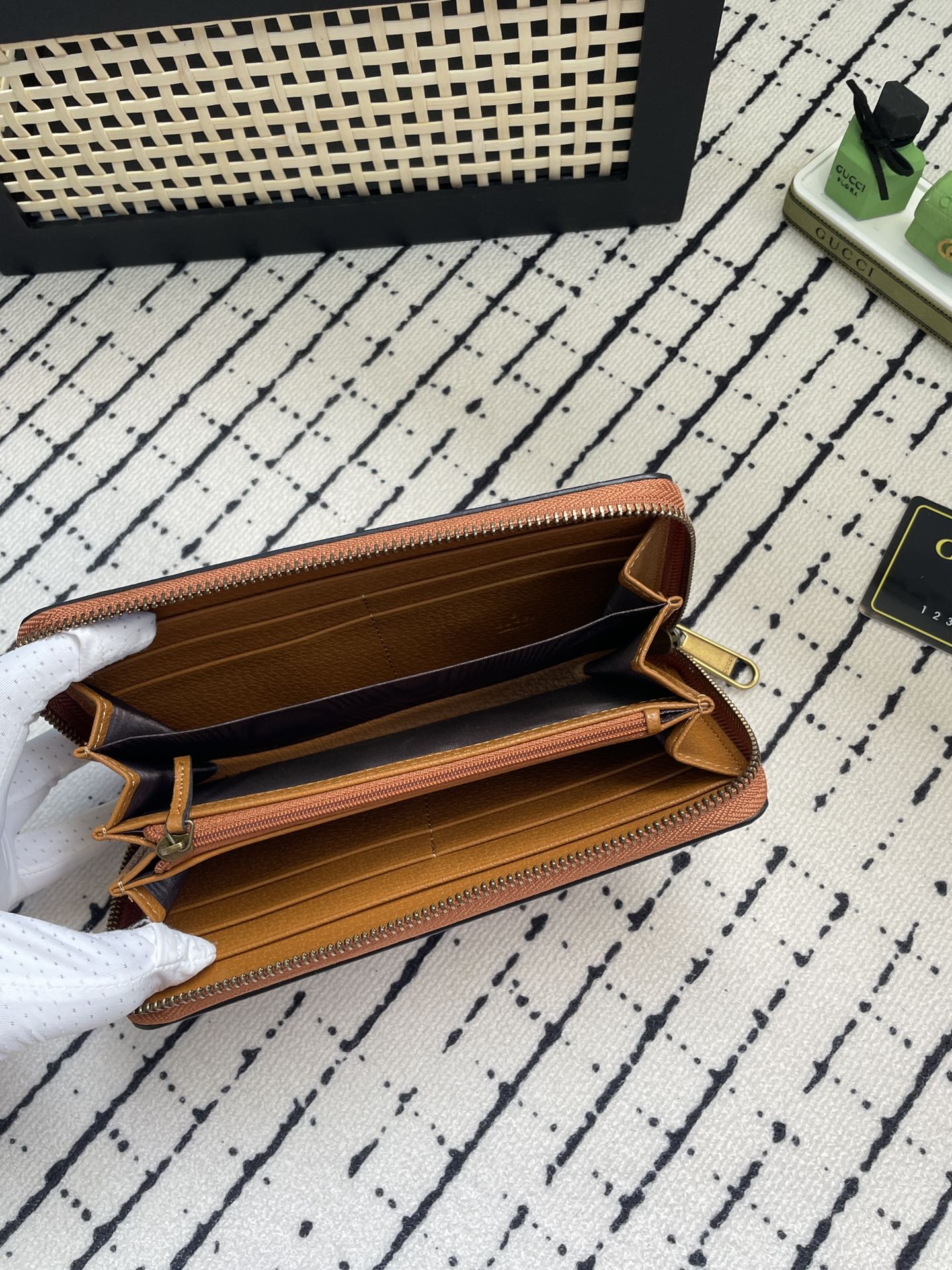 GUCCI 新作財布です 11 zm 95519