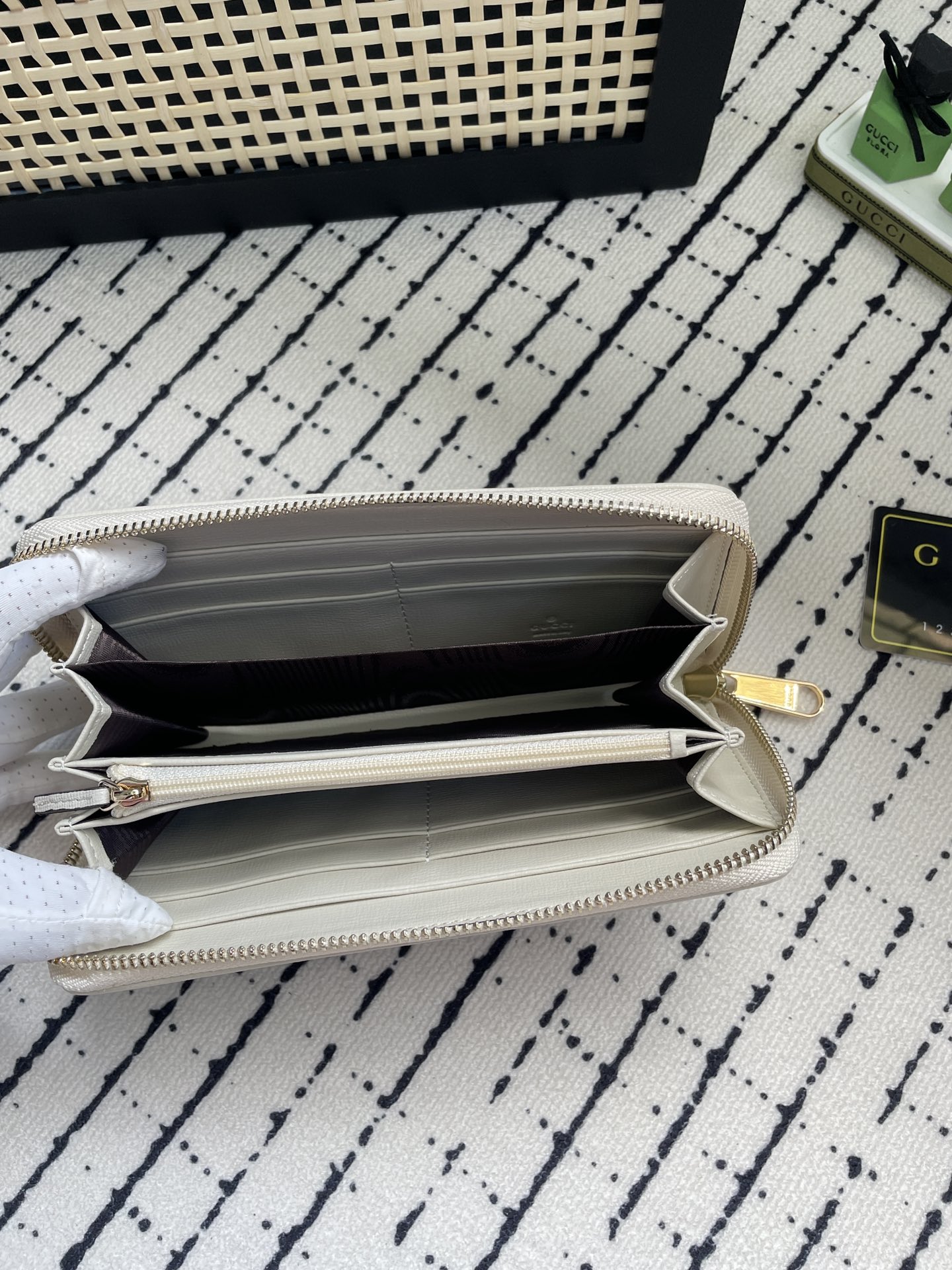 GUCCI 新作財布です 16 zm 95519