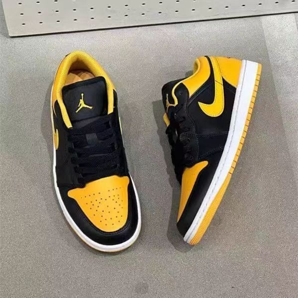 Nike Air jordan1/AJ1/ナイキのバスケットボールスニーカー/人気スニーカー/大人気の靴
