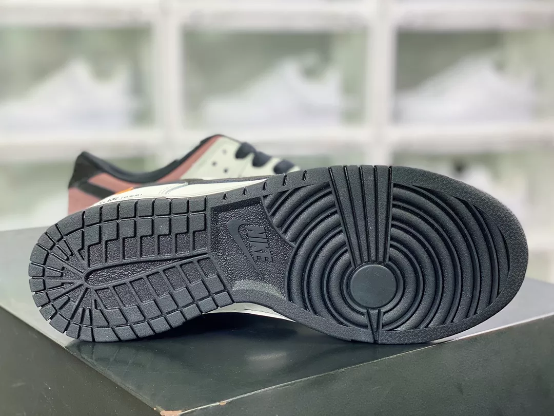 ★NIKE★送関込★激レア確定！世界が欲しがるプレミアムな逸足? 【今年の新商品】【新商品発売】頭文字D×NIKE Low Dunks