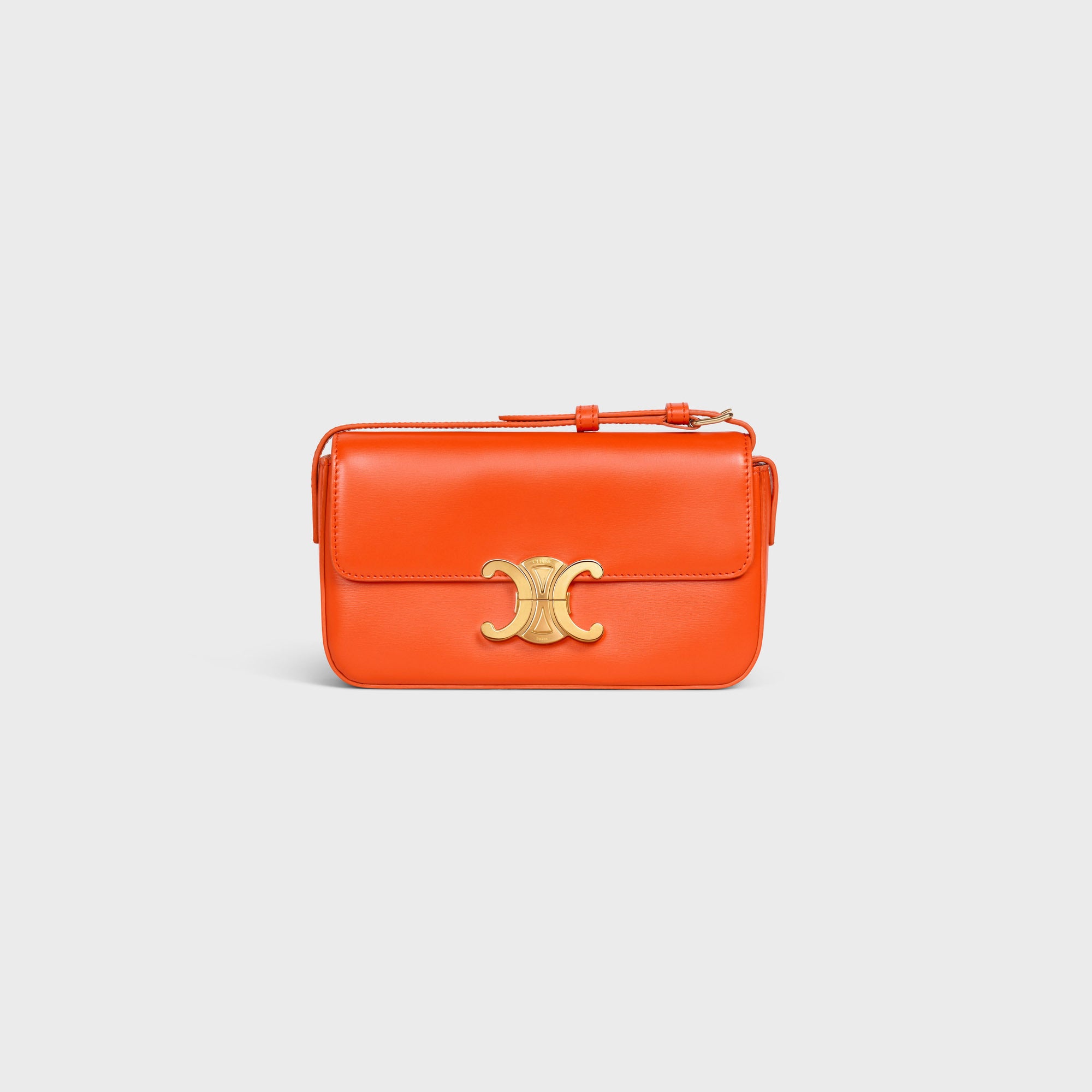 新作 CELINE? トリオンフ ショルダーバッグ カーフスキン