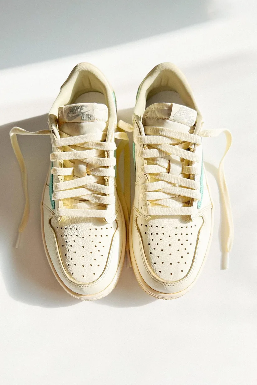 Travis Scott（トラヴィス?スコット）x Air Jordan 1 Low を“Tiffany & Co.