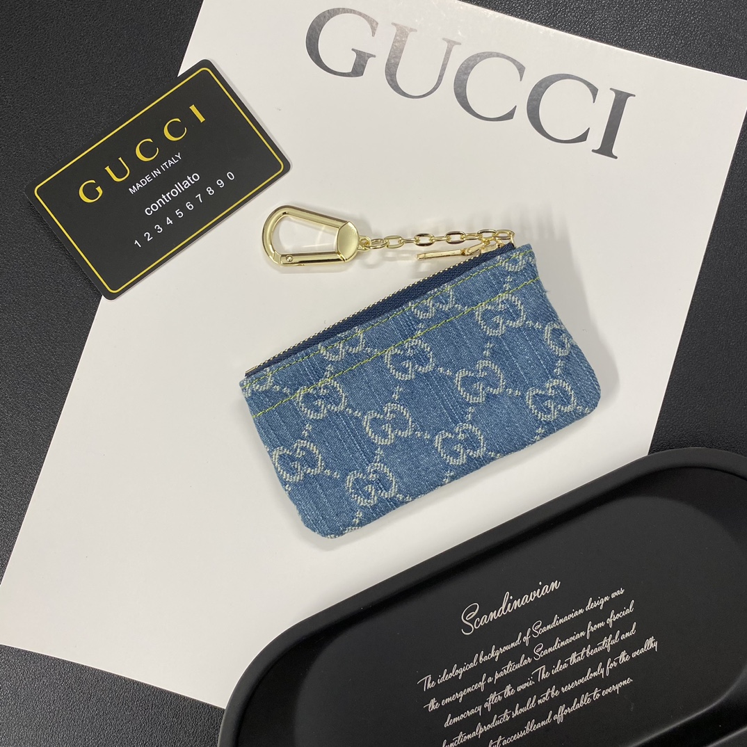 GUCCI 小銭入れ に飾りを付ける zm 94914