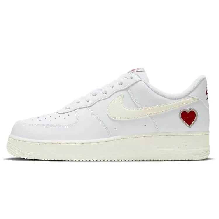【送料無料】【代金引換】NIKE AIR FORCE 1 