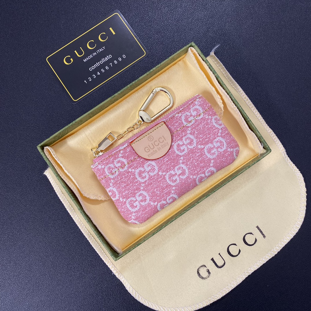 GUCCI 小銭入れ に飾りを付ける zm 94914