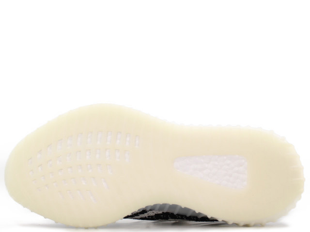 ★YEEZY★送関込★入手困難！世界が欲しがるイージーブースト★