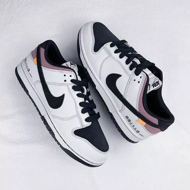 ★NIKE★送関込★激レア確定！世界が欲しがるプレミアムな逸足? 【今年の新商品】【新商品発売】頭文字D×NIKE Low Dunks