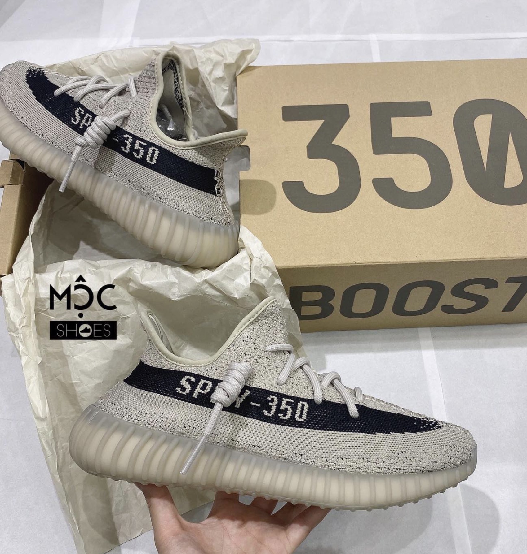 ★YEEZY★送関込★入手困難！世界が欲しがるイージーブースト★