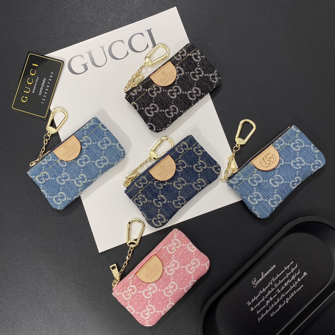 GUCCI 小銭入れ に飾りを付ける zm 94914