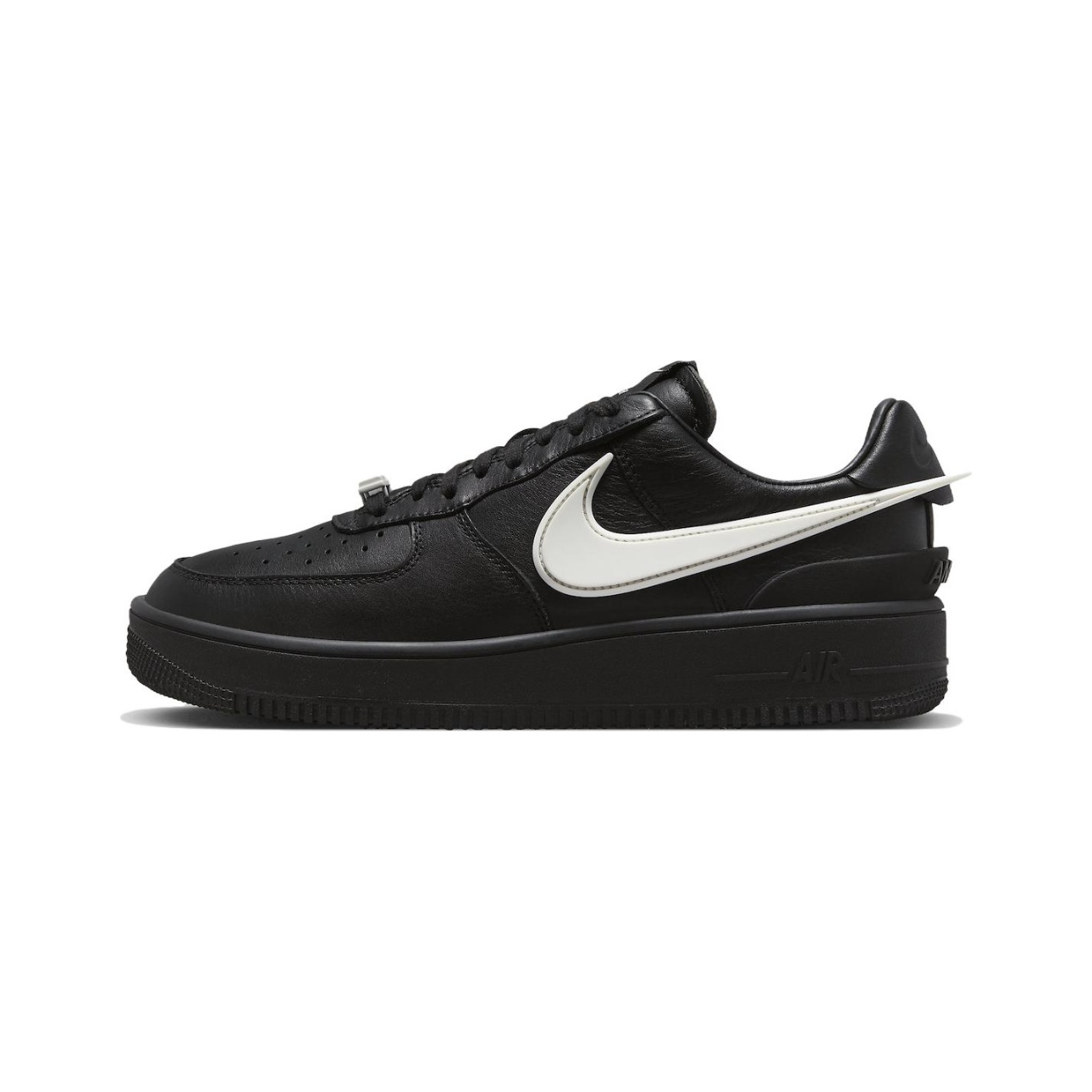 【新商品発売】【今年の新商品】Nike x Ambush Air Force 1 Low 