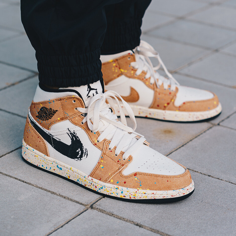 NIKE ナイキ AIR JORDAN 1 MID SE 'BRUSHSTROKE PAINT SPLATTER' エア ジョーダン ワン ミッド スペシャルエディション 