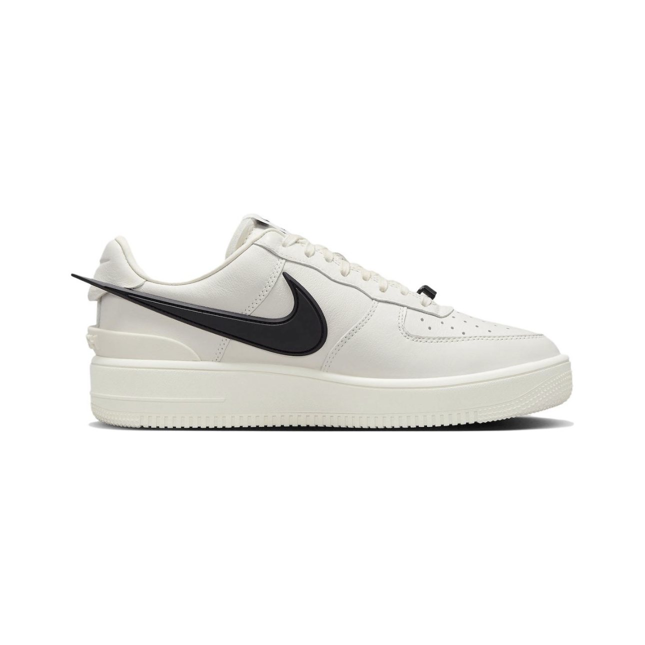 【新商品発売】【今年の新商品】Nike x Ambush Air Force 1 Low 